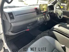 トヨタ ハイエースバン