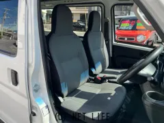 ダイハツ ハイゼットカーゴ