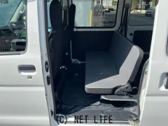 ダイハツ ハイゼットカーゴ