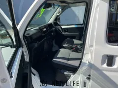 ダイハツ ハイゼットカーゴ