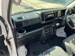 ダイハツ ハイゼットカーゴ