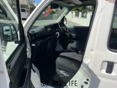 ダイハツ ハイゼットカーゴ