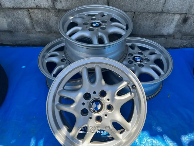 ホイール・BMW純正ホイール7j×16 4本 センターキャップ付