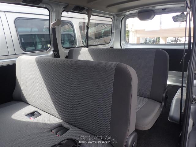 この2列は前に折りたたむことが、できます。 日産 NV350キャラバン