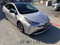 トヨタ プリウス