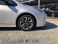 トヨタ プリウス