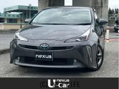 トヨタ プリウス