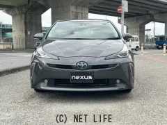 トヨタ プリウス