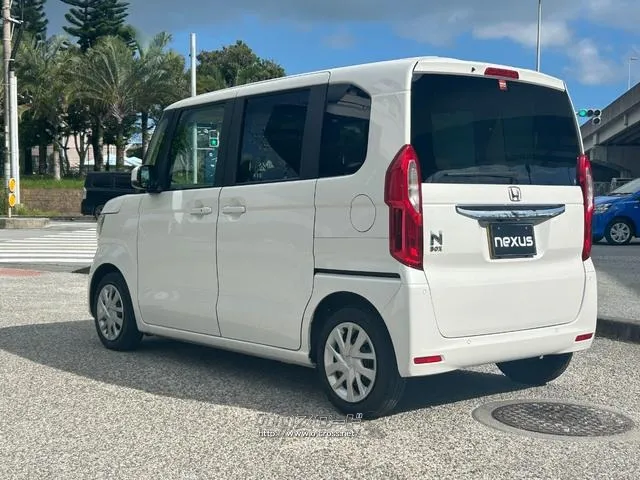 ホンダ N-BOX