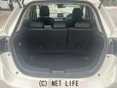 マツダ MAZDA2