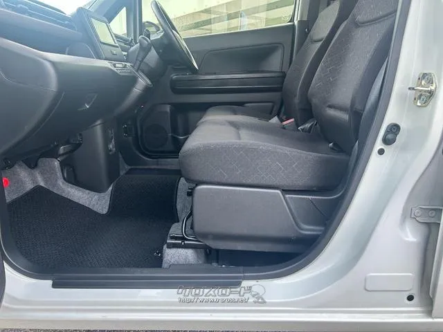 レンタアップ車徹底売り尽くしセール!ナビ・ETC・バックカメラ付で装備充実。愛車の買取査定、委託販売なども行ってます〜♪中古車買うなら西崎総合運動公園向かいのネクサスレンタカーへ。 マツダ フレア