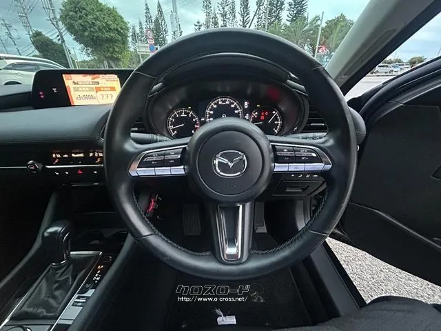マツダ MAZDA3セダン