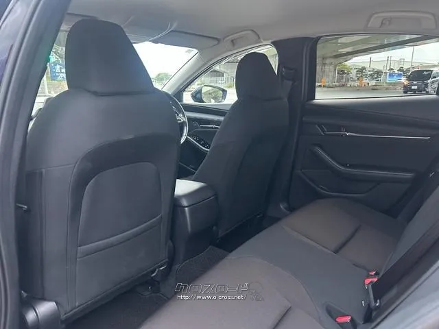 マツダ MAZDA3セダン