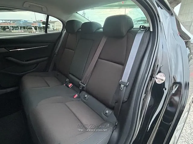 マツダ MAZDA3セダン