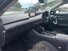 マツダ MAZDA3セダン