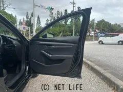 マツダ MAZDA3セダン