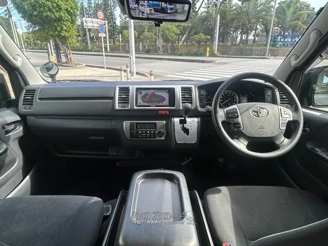 トヨタ ハイエースバン