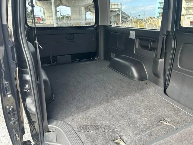 トヨタ ハイエースバン