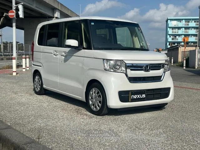 ホンダ N-BOX