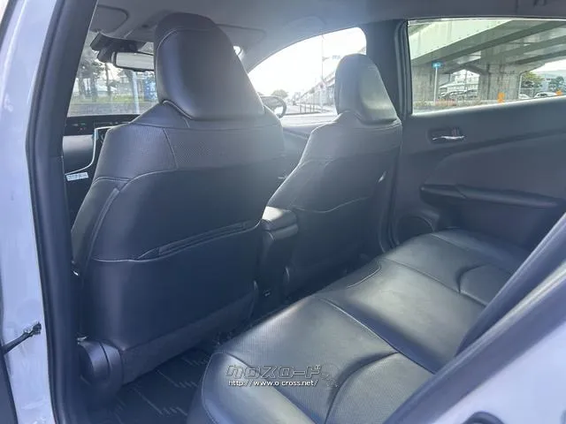 トヨタ プリウス