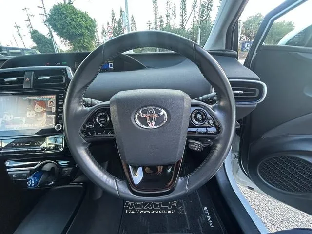 トヨタ プリウス