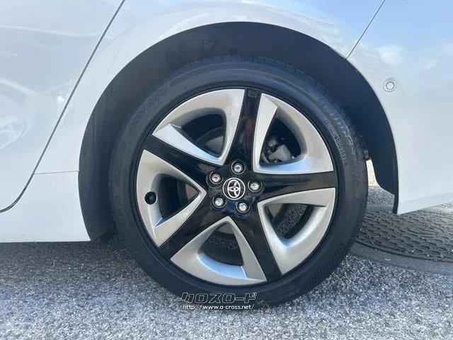 トヨタ プリウス