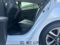 トヨタ プリウス