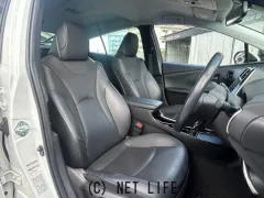 トヨタ プリウス