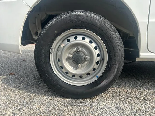 日産 NV100クリッパー