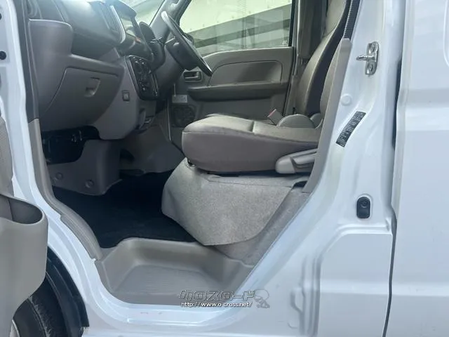 日産 NV100クリッパー