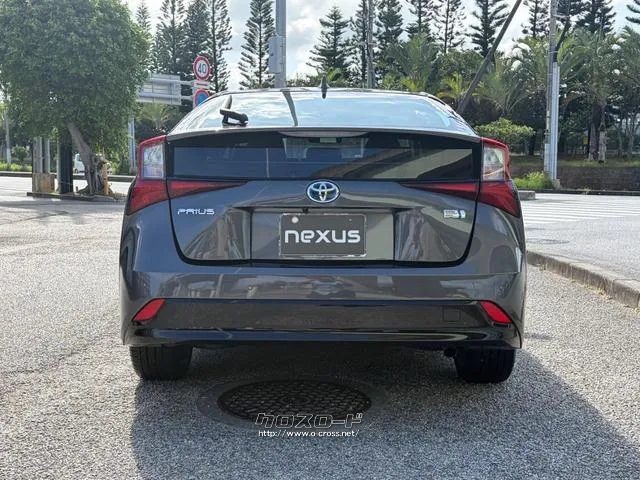 レンタアップ車徹底売り尽くしセール!ナビ・ETC・バックカメラ付で装備充実。愛車の買取査定、委託販売なども行ってます〜♪中古車買うなら西崎総合運動公園向かいのネクサスレンタカーへ。 トヨタ プリウス