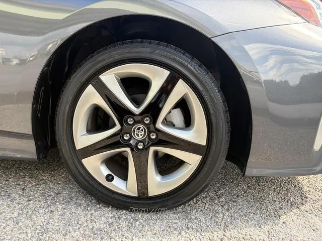 レンタアップ車徹底売り尽くしセール!ナビ・ETC・バックカメラ付で装備充実。愛車の買取査定、委託販売なども行ってます〜♪中古車買うなら西崎総合運動公園向かいのネクサスレンタカーへ。 トヨタ プリウス