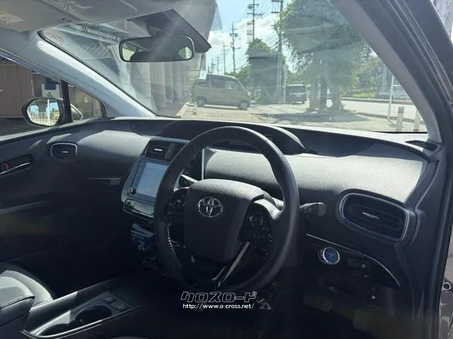 レンタアップ車徹底売り尽くしセール!ナビ・ETC・バックカメラ付で装備充実。愛車の買取査定、委託販売なども行ってます〜♪中古車買うなら西崎総合運動公園向かいのネクサスレンタカーへ。 トヨタ プリウス