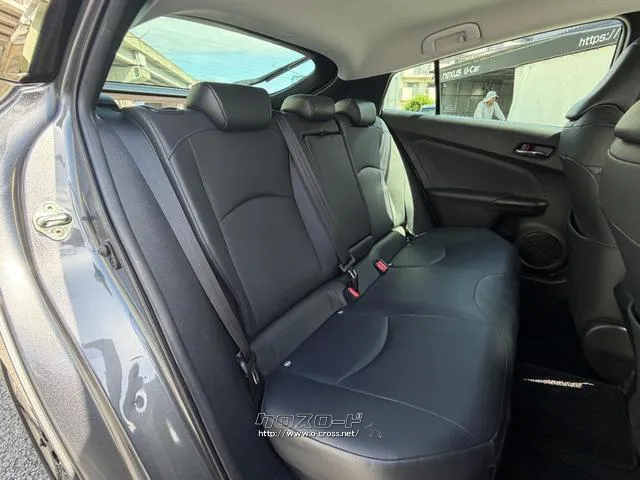 レンタアップ車徹底売り尽くしセール!ナビ・ETC・バックカメラ付で装備充実。愛車の買取査定、委託販売なども行ってます〜♪中古車買うなら西崎総合運動公園向かいのネクサスレンタカーへ。 トヨタ プリウス
