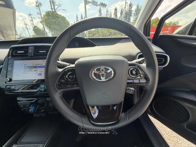 レンタアップ車徹底売り尽くしセール!ナビ・ETC・バックカメラ付で装備充実。愛車の買取査定、委託販売なども行ってます〜♪中古車買うなら西崎総合運動公園向かいのネクサスレンタカーへ。 トヨタ プリウス