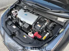 トヨタ プリウス