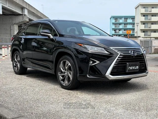 レンタアップ車徹底売り尽くしセール!ナビ・ETC・バックカメラ付で装備充実。愛車の買取査定、委託販売なども行ってます〜♪中古車買うなら西崎総合運動公園向かいのネクサスレンタカーへ。 レクサス RX