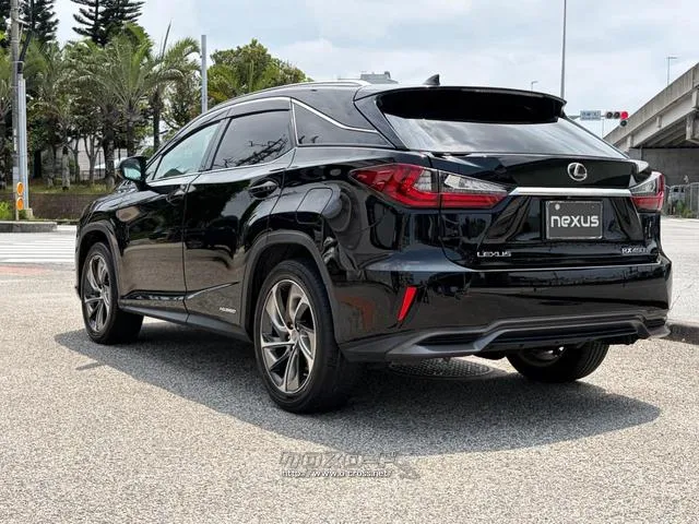 レンタアップ車徹底売り尽くしセール!ナビ・ETC・バックカメラ付で装備充実。愛車の買取査定、委託販売なども行ってます〜♪中古車買うなら西崎総合運動公園向かいのネクサスレンタカーへ。 レクサス RX