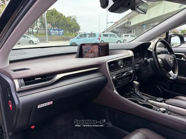 レンタアップ車徹底売り尽くしセール!ナビ・ETC・バックカメラ付で装備充実。愛車の買取査定、委託販売なども行ってます〜♪中古車買うなら西崎総合運動公園向かいのネクサスレンタカーへ。 レクサス RX