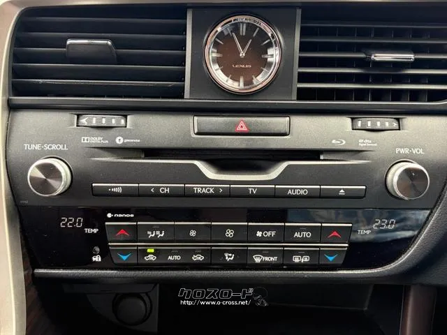 レンタアップ車徹底売り尽くしセール!ナビ・ETC・バックカメラ付で装備充実。愛車の買取査定、委託販売なども行ってます〜♪中古車買うなら西崎総合運動公園向かいのネクサスレンタカーへ。 レクサス RX