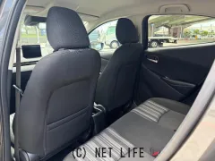 マツダ MAZDA2