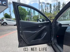 マツダ MAZDA2