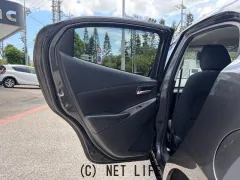 マツダ MAZDA2