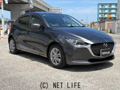 マツダ MAZDA2