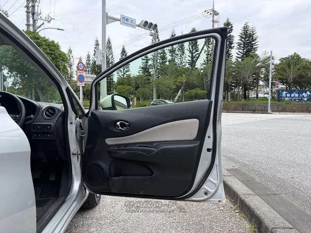 レンタアップ車徹底売り尽くしセール!ナビ・ETC・バックカメラ付で装備充実。愛車の買取査定、委託販売なども行ってます〜♪中古車買うなら西崎総合運動公園向かいのネクサスレンタカーへ。 日産 ノート
