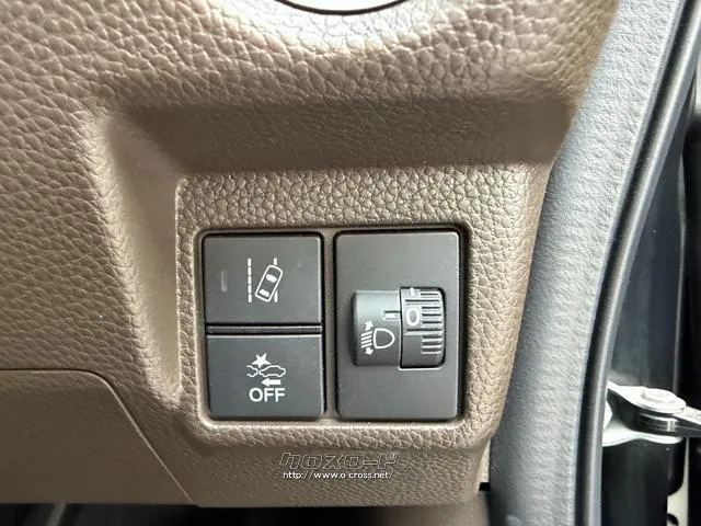 レンタアップ車徹底売り尽くしセール!ナビ・ETC・バックカメラ付で装備充実。愛車の買取査定、委託販売なども行ってます〜♪中古車買うなら西崎総合運動公園向かいのネクサスレンタカーへ。 ホンダ N-BOX