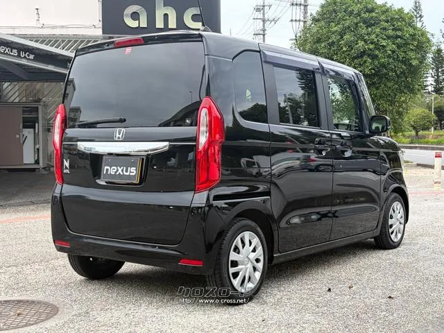 レンタアップ車徹底売り尽くしセール!ナビ・ETC・バックカメラ付で装備充実。愛車の買取査定、委託販売なども行ってます〜♪中古車買うなら西崎総合運動公園向かいのネクサスレンタカーへ。 ホンダ N-BOX