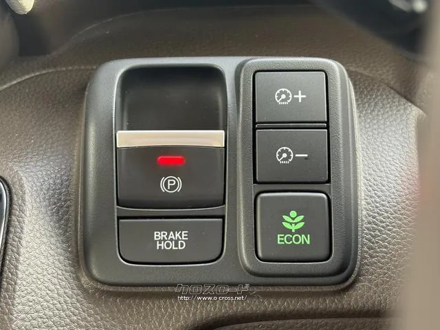 レンタアップ車徹底売り尽くしセール!ナビ・ETC・バックカメラ付で装備充実。愛車の買取査定、委託販売なども行ってます〜♪中古車買うなら西崎総合運動公園向かいのネクサスレンタカーへ。 ホンダ N-BOX