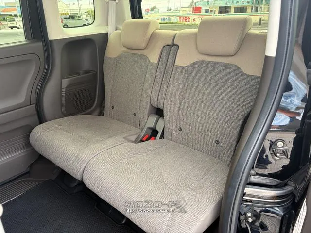 レンタアップ車徹底売り尽くしセール!ナビ・ETC・バックカメラ付で装備充実。愛車の買取査定、委託販売なども行ってます〜♪中古車買うなら西崎総合運動公園向かいのネクサスレンタカーへ。 ホンダ N-BOX