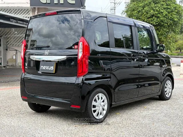 レンタアップ車徹底売り尽くしセール!ナビ・ETC・バックカメラ付で装備充実。愛車の買取査定、委託販売なども行ってます〜♪中古車買うなら西崎総合運動公園向かいのネクサスレンタカーへ。 ホンダ N-BOX
